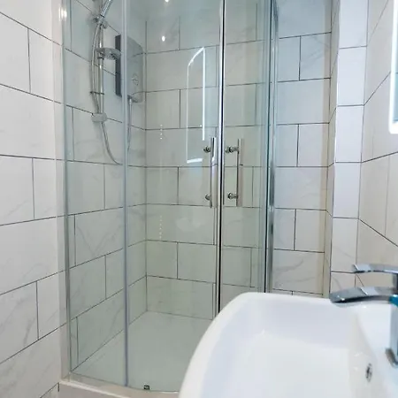 Westwood Apartment Leeds (West Yorkshire)